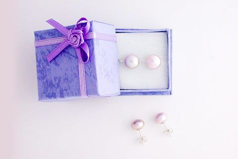 Fine Grade (FWP) Pearl (Natural) Earrings Lavender Button with Sterling Silver, 9-9.5mm